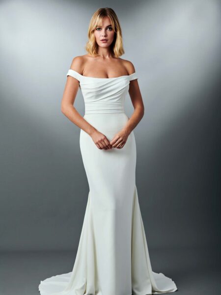 Johanna | Style KF330-V1 by Kelly Faetanini