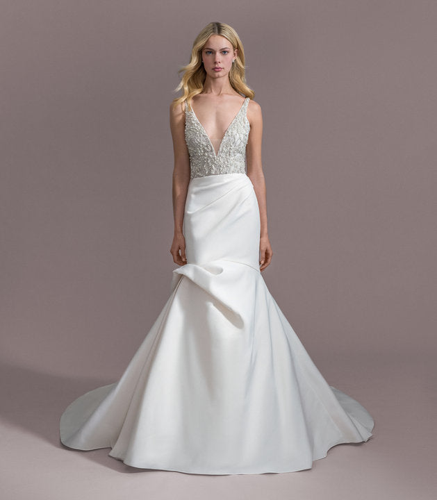Lennox | Style 4956 by Allison Webb